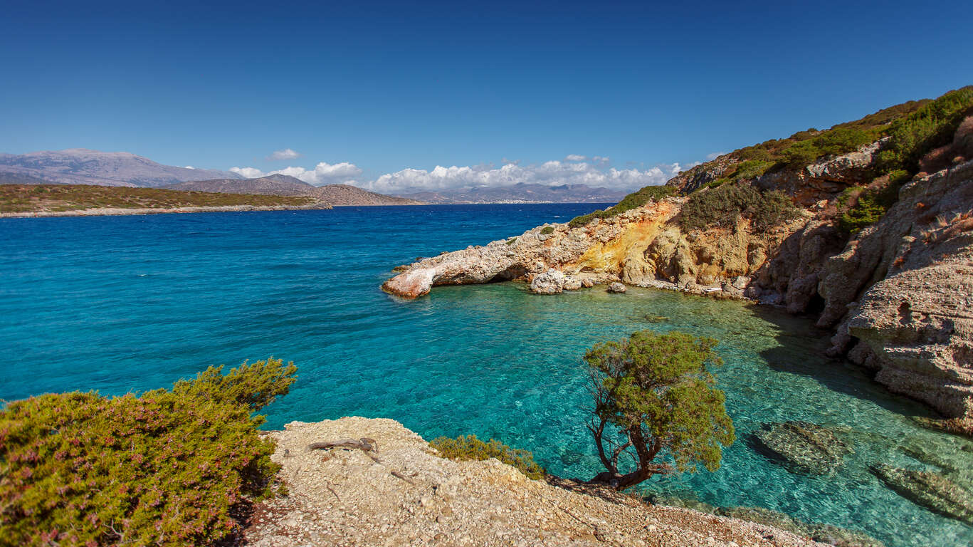 Cocon exclusif dans une baie protégée en Crète