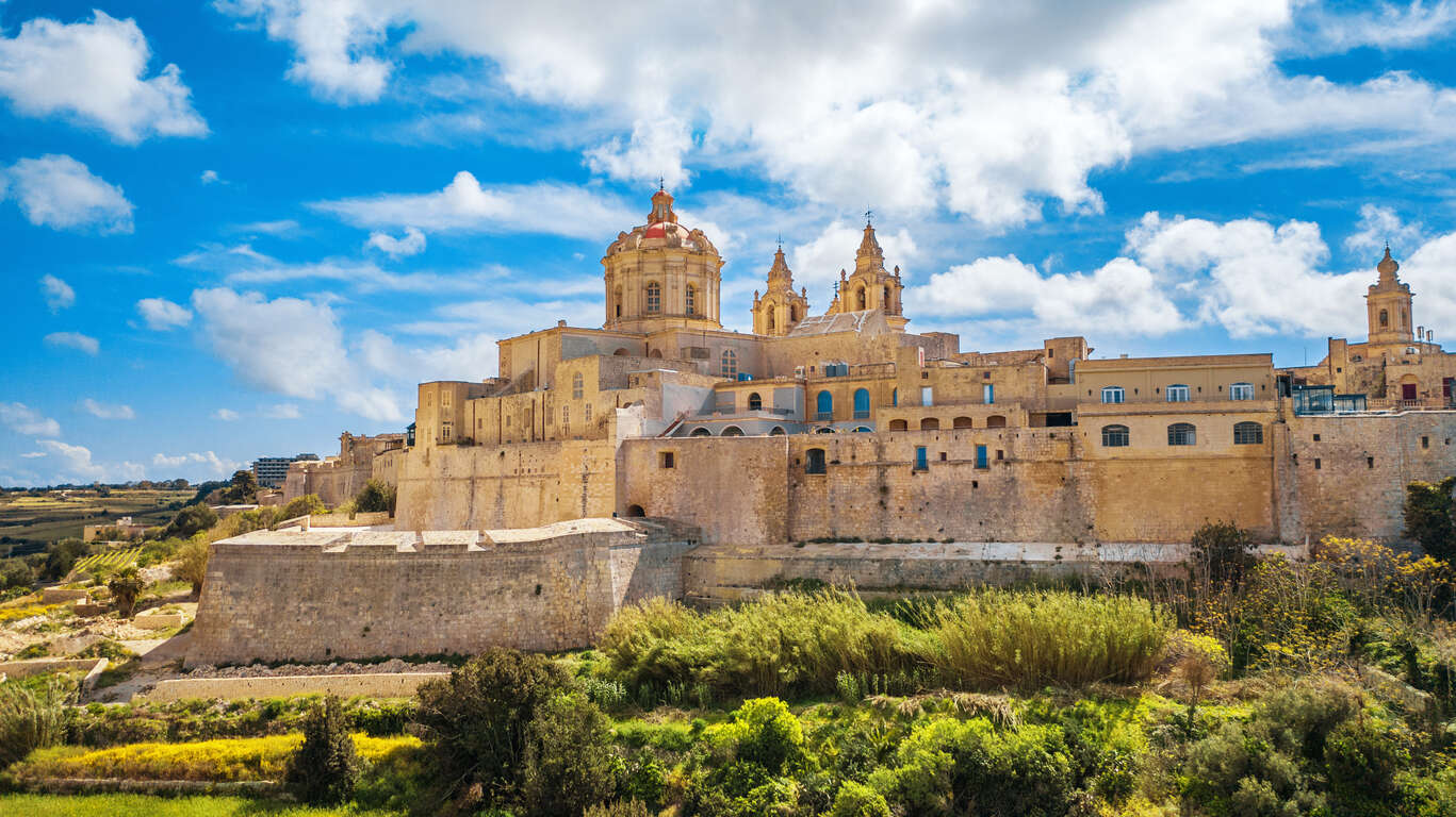 Malte et Comino : L’Île des chevaliers et du lagon Bleu